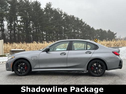 2023 BMW 330e xDrive