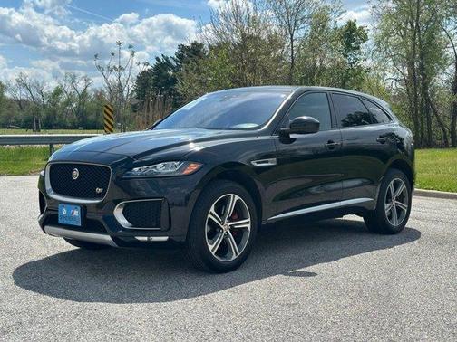 Narvik Black 2020 Jaguar F-PACE S