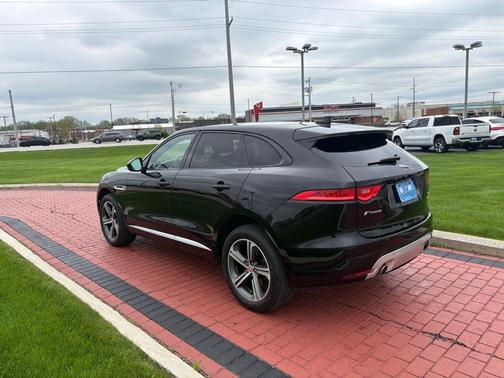 Narvik Black 2020 Jaguar F-PACE S