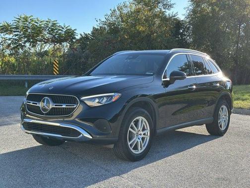 2023 Mercedes-Benz GLC 300 Base 4MATIC