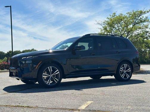 Black Sapphire Metallic 2027 BMW X7 xDrive40i