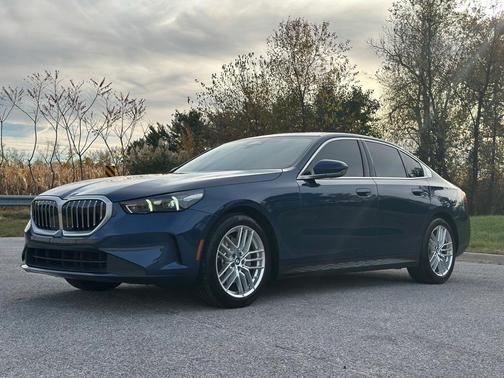 2024 BMW 530 i xDrive