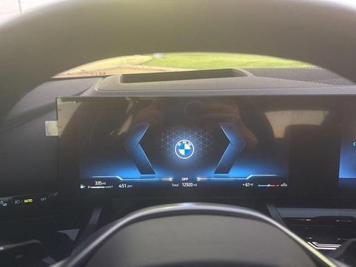 2024 BMW 530 i xDrive