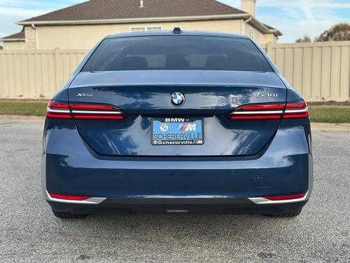 2024 BMW 530 i xDrive