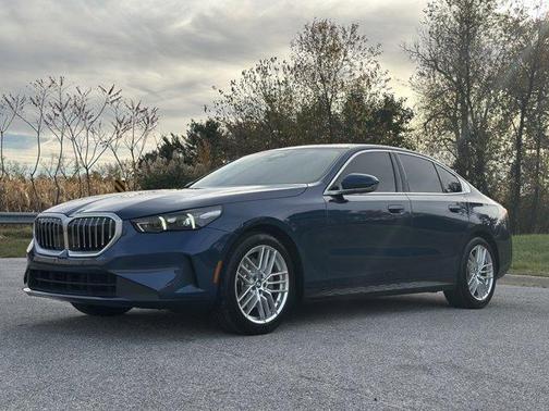 2024 BMW 530 i xDrive