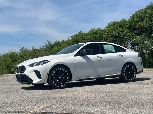 Alpine White 2026 BMW M235 Gran Coupe Xdrive