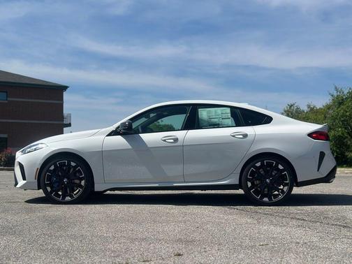 Alpine White 2026 BMW M235 Gran Coupe Xdrive