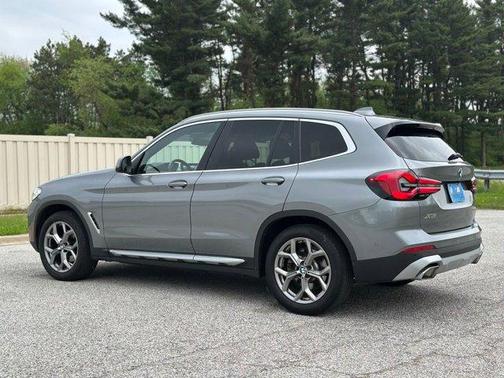Skyscraper Gray Metallic 2024 BMW X3 xDrive30i