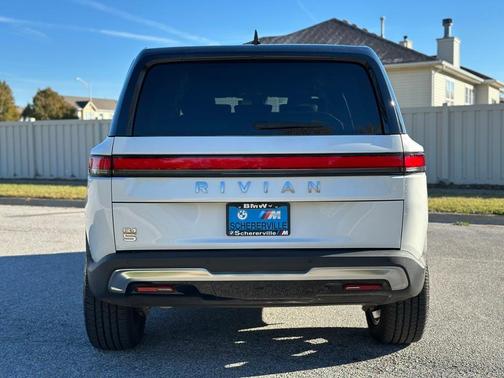 2022 Rivian R1S Launch Edition