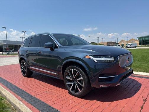 2019 Volvo XC90 T6 Inscription