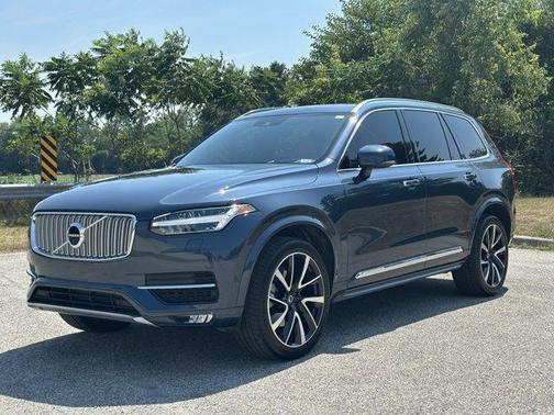 2019 Volvo XC90 T6 Inscription