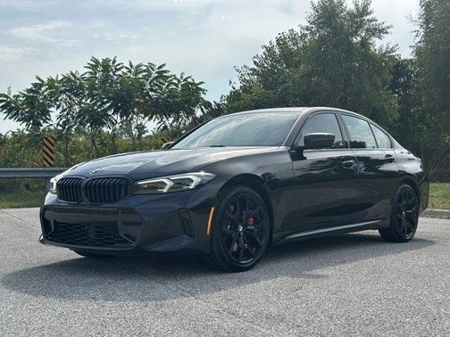 2025 BMW 330 i xDrive
