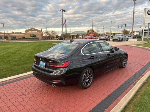 2021 BMW 330 i xDrive