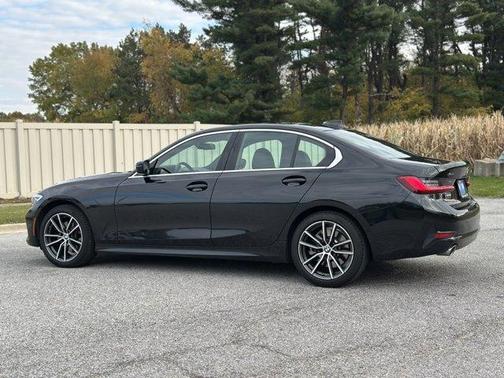 2021 BMW 330 i xDrive