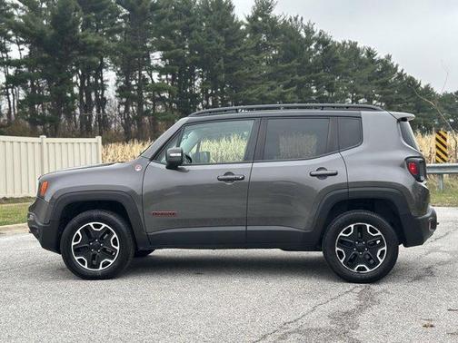 2016 Jeep Renegade Trailhawk