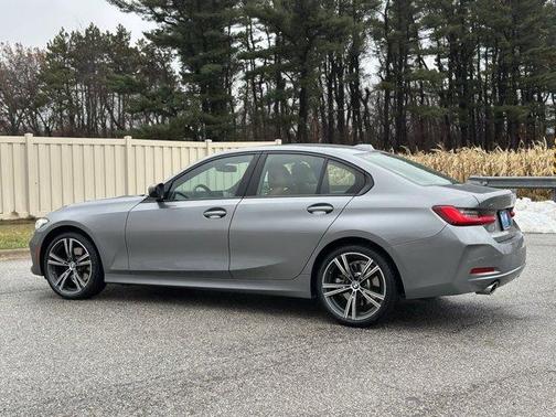 2023 BMW 330 i xDrive