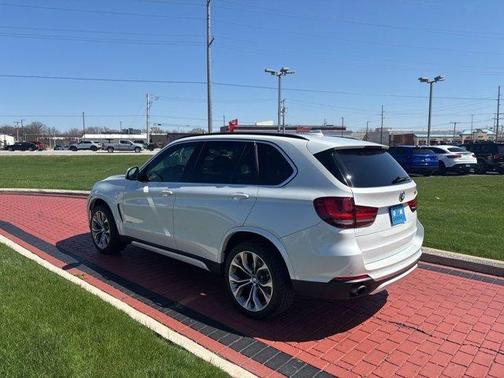 White Metallic 2016 BMW X5 xDrive35i