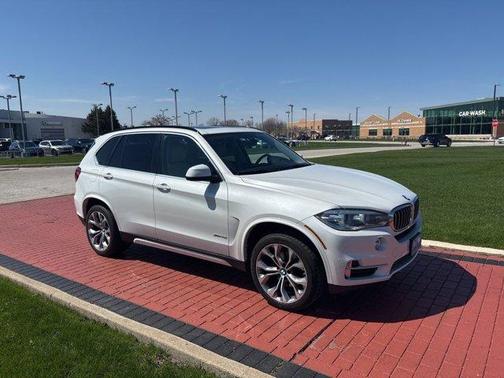 White Metallic 2016 BMW X5 xDrive35i