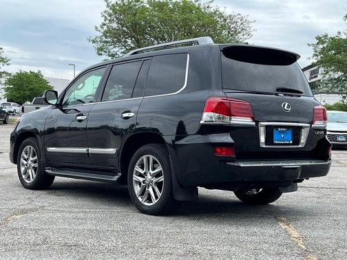 Onyx Black 2013 Lexus LX 570 Base
