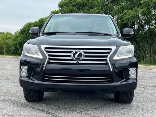Onyx Black 2013 Lexus LX 570 Base