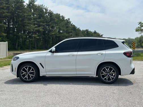 Alpine White 2023 BMW X3 xDrive30i
