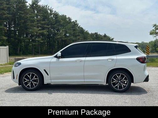 Alpine White 2023 BMW X3 xDrive30i