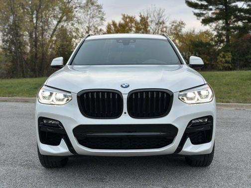 2021 BMW X3 M40i