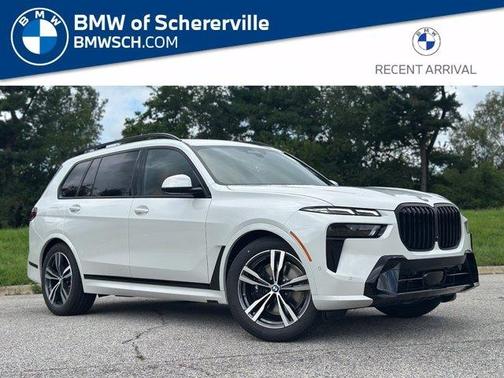 Mineral White Metallic 2027 BMW X7 xDrive40i