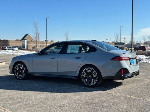 2026 BMW 530 i xDrive