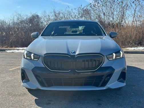 2026 BMW 530 i xDrive