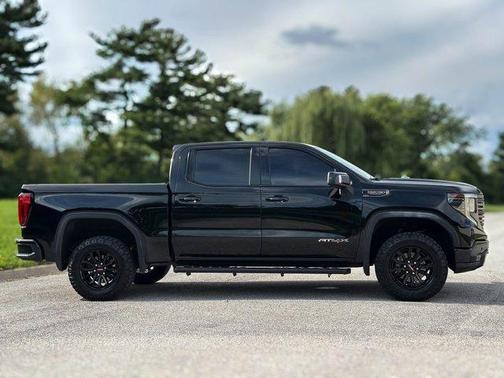 2022 GMC Sierra 1500 AT4X