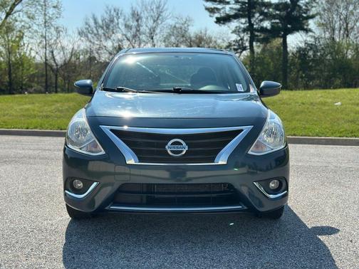 Graphite Blue 2015 Nissan Versa 1.6 SL