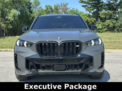 2025 BMW X5 M60i