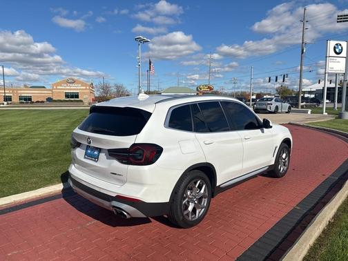 2022 BMW X3 xDrive30i