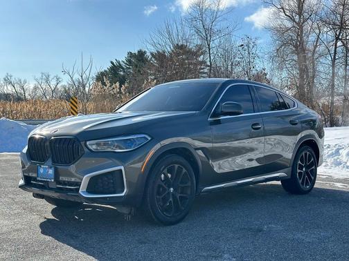 2022 BMW X6 xDrive40i