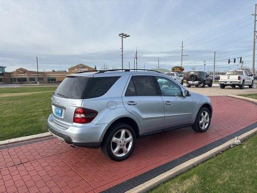 Blue 2008 Mercedes-Benz M-Class ML 350 4MATIC