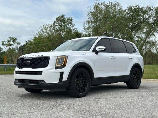 Glacial White Pearl 2021 Kia Telluride SX