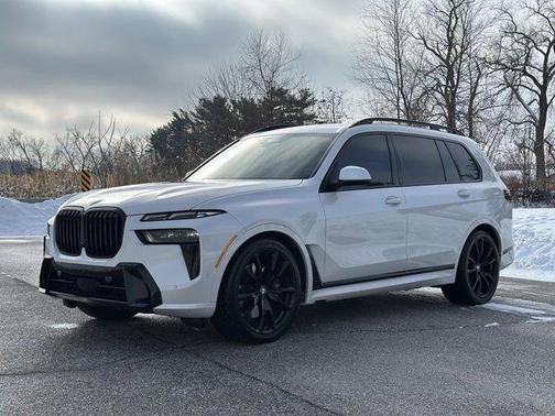 2024 BMW X7 xDrive40i
