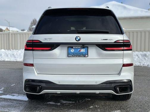 2024 BMW X7 xDrive40i