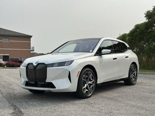 2026 BMW iX xDrive45