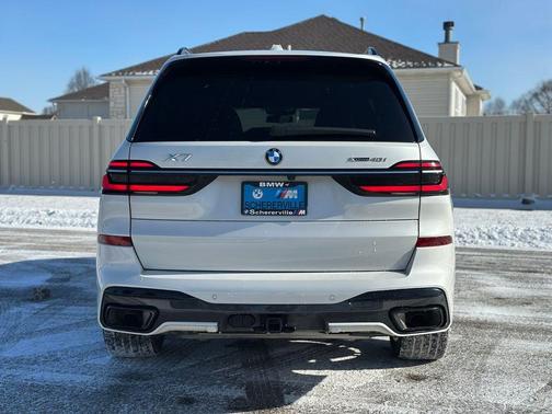 2023 BMW X7 xDrive40i
