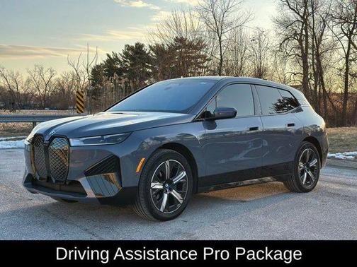 2025 BMW iX xDrive50