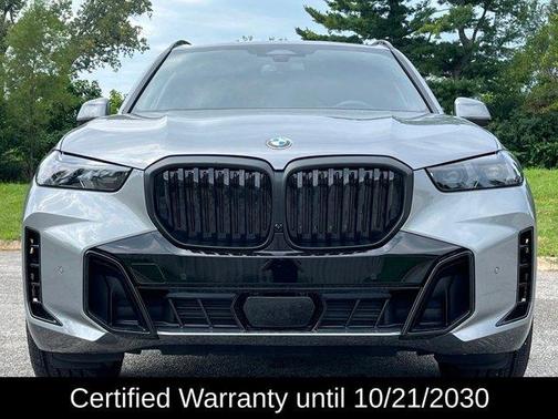Gray Metallic 2026 BMW X5 xDrive40i