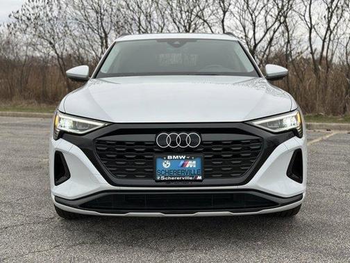 2024 Audi Q8 e-tron Premium