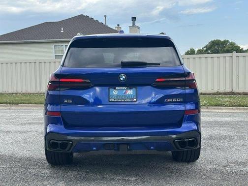 2025 BMW X5 M60i