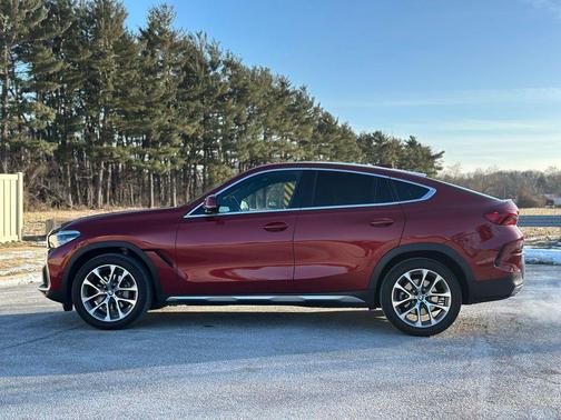 2023 BMW X6 xDrive40i