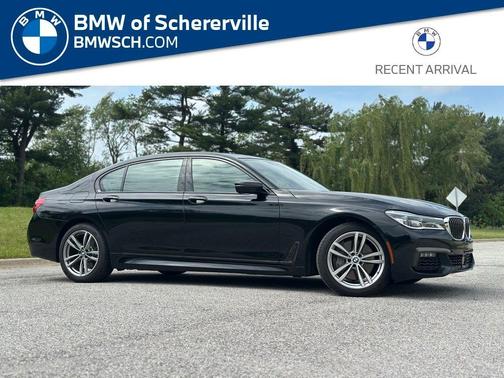 Black Sapphire Metallic 2018 BMW 750 i xDrive