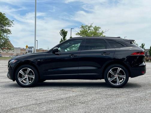 Santorini Black 2018 Jaguar F-PACE 35t R-Sport