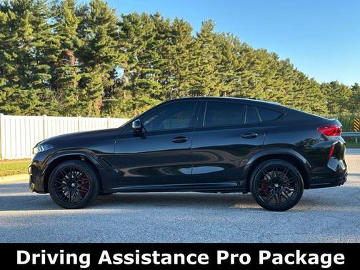 2025 BMW X6 M Base