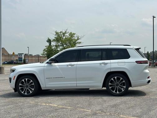 2023 Jeep Grand Cherokee L Overland